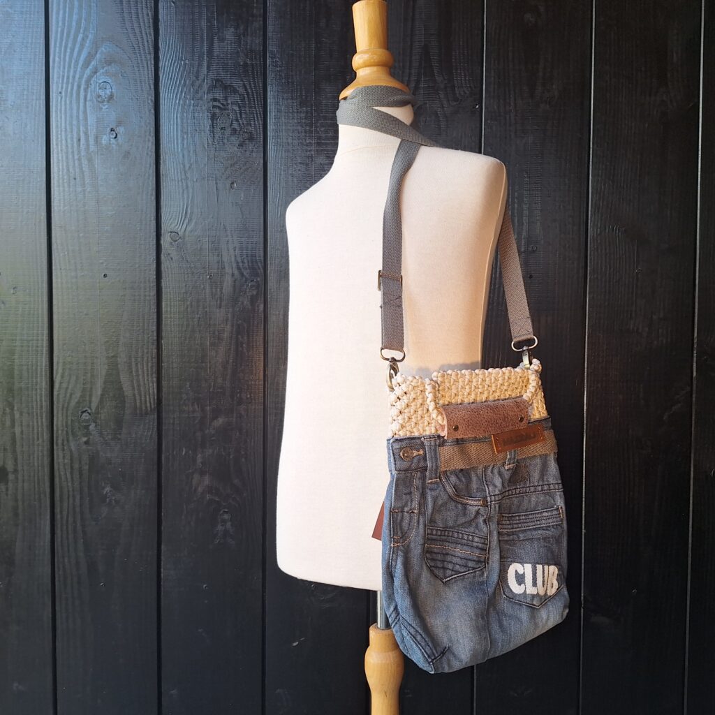 Tas Jeans